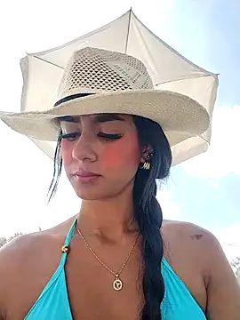 Juliana Xander online show from 11-07-25, 03:05