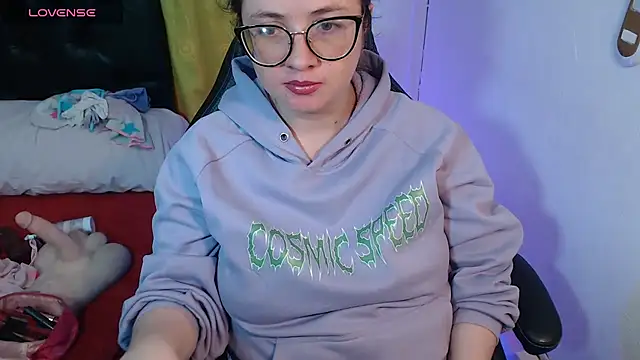 KrystalAdams online show from 02-25-26, 01:33