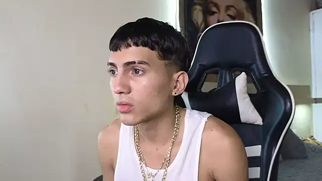 Snapshot of 777_camilo chatting on 09-23-25, 09:11 777 camilo online show from 09-23-25, 09:11