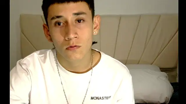 Snapshot of 777_camilo chatting on 11-13-25, 02:48 777 camilo online show from 11-13-25, 02:48