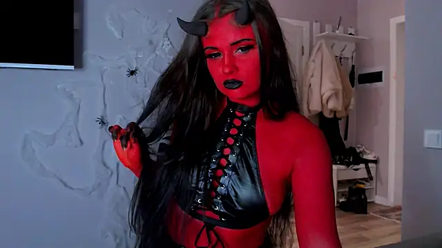 AlexaButttler online show from 10-31-25, 09:43