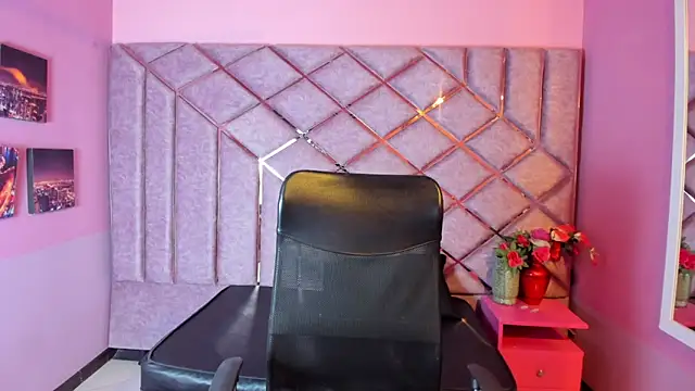 Pamela Squirtt online show from 04-12-26, 01:36