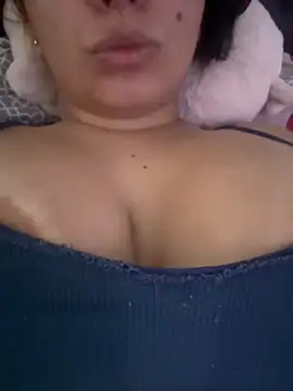 Azahara Arabic online show from 02-04-26, 03:18