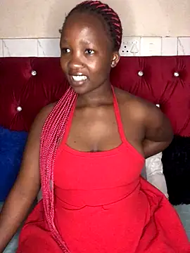 MissREAHx online show from 09-18-25, 01:58