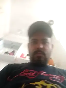 Snapshot of jfgustavo001 chatting on 01-07-26, 03:28 jfgustavo001 online show from 01-07-26, 03:28