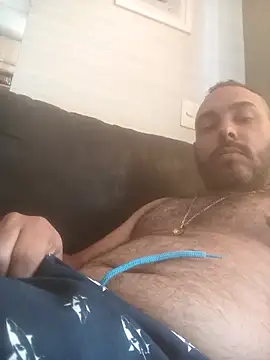 jfgustavo001 online show from 04-20-26, 04:08