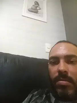 jfgustavo001 online show from 03-26-26, 06:50