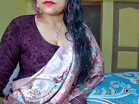 Snapshot of MasTANIYA chatting on 09-24-25, 12:40 MasTANIYA online show from 09-24-25, 12:40