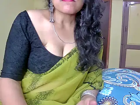 Snapshot of MasTANIYA chatting on 10-03-25, 11:01 MasTANIYA online show from 10-03-25, 11:01