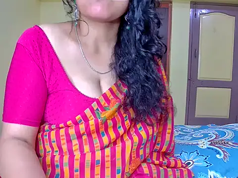 Snapshot of MasTANIYA chatting on 10-10-25, 01:39 MasTANIYA online show from 10-10-25, 01:39