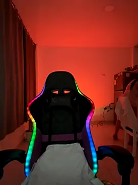 18 salo online show from 10-31-25, 04:09