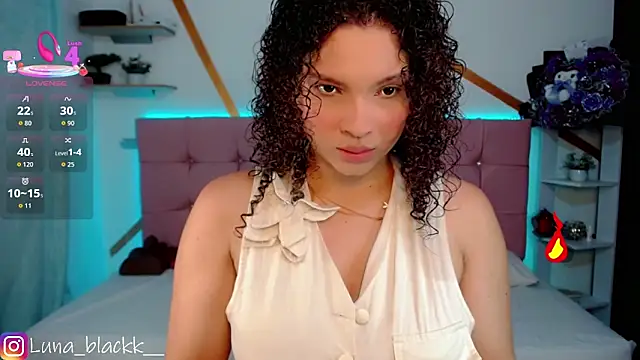 Luna blackk online show from 11-06-25, 09:08