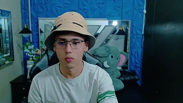 jacobs shelby online show from 12-03-25, 02:56