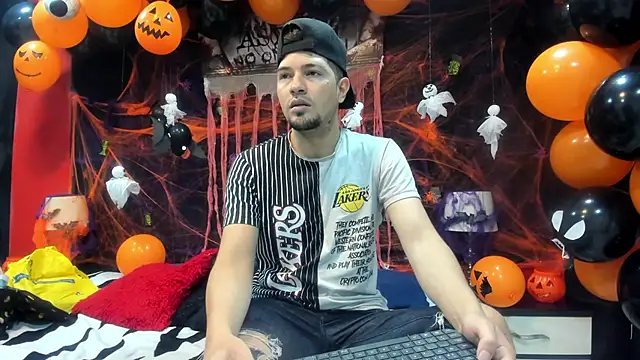 Isa Anderson09 online show from 10-23-25, 12:48