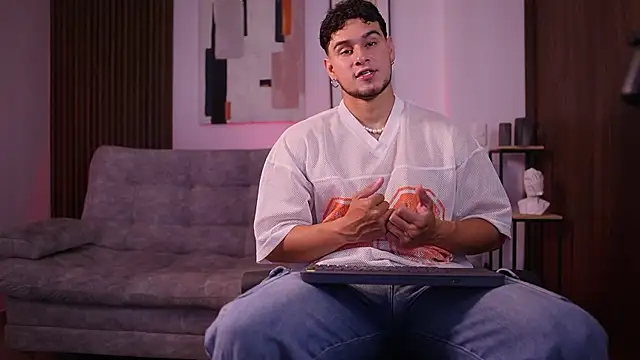 DaviesBrown online show from 12-20-25, 08:22