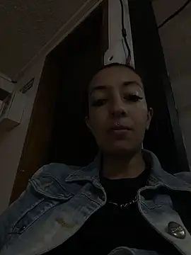 SALOME KORLAND online show from 10-30-25, 12:36