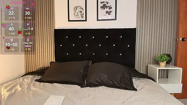 ashlycarteer online show from 11-09-25, 07:07