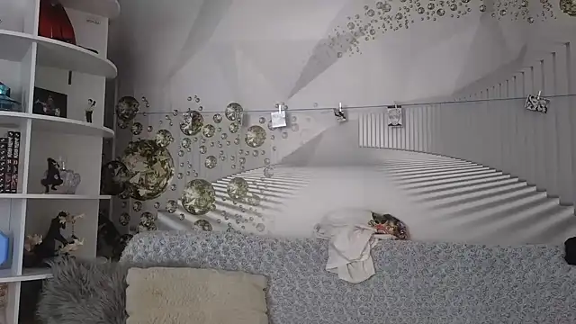 Snapshot of EvoletteLouLou chatting on 09-27-25, 12:55 EvoletteLouLou online show from 09-27-25, 12:55