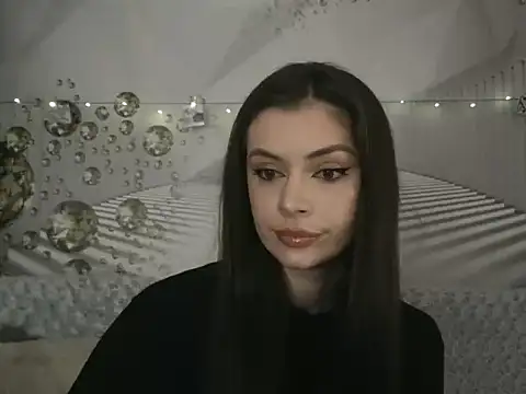 Snapshot of EvoletteLouLou chatting on 10-15-25, 05:54 EvoletteLouLou online show from 10-15-25, 05:54