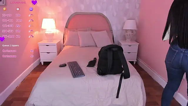 isabella milf  online show from 04-14-26, 08:14