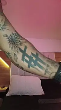 David tatto1 online show from 11-30-25, 02:34