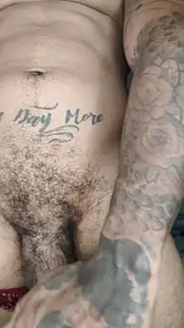 Snapshot of David_tatto1 chatting on 04-28-26, 03:11 David tatto1 online show from 04-28-26, 03:11