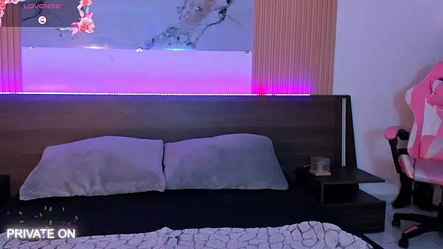 samanthaa moon online show from 07-12-26, 08:31