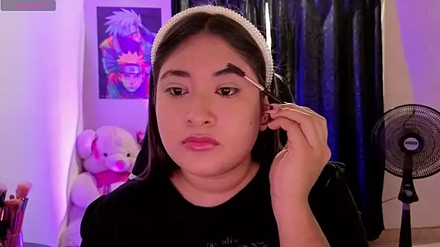 Gaby  Howards online show from 10-27-25, 07:04