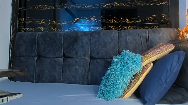 Diamond twink online show from 09-26-25, 03:35