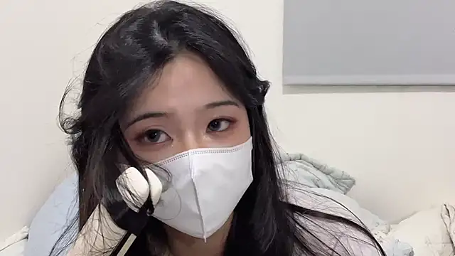 LHeart online show from 09-18-25, 02:20