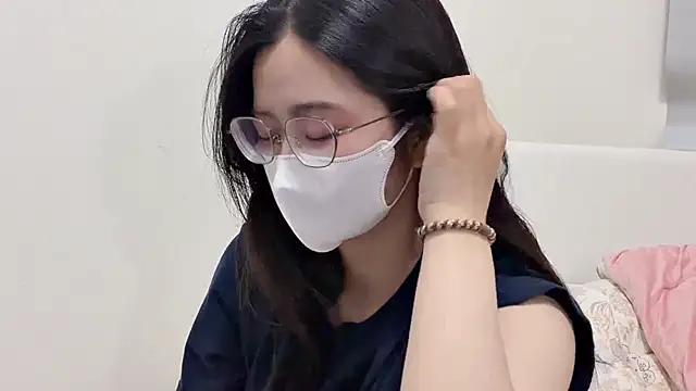 LHeart online show from 02-23-26, 01:55