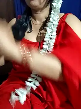 Snapshot of sesiteluguammayi chatting on 06-05-26, 10:21 sesiteluguammayi online show from 06-05-26, 10:21