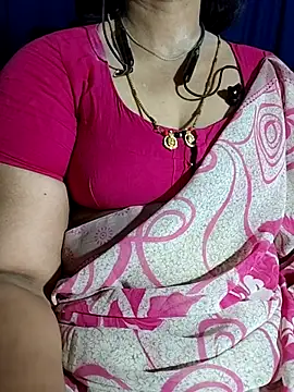 Snapshot of sesiteluguammayi chatting on 06-17-26, 12:00 sesiteluguammayi online show from 06-17-26, 12:00