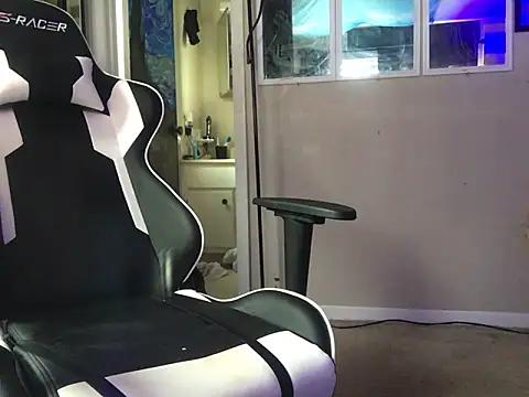 lilthicky352 online show from 10-02-25, 02:20