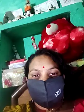 SHWETA1180 online show from 02-18-26, 11:12