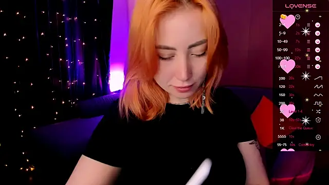 Snapshot of deboramoore chatting on 05-04-26, 02:15 deboramoore online show from 05-04-26, 02:15