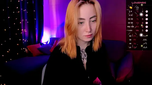 Snapshot of deboramoore chatting on 06-02-26, 02:11 deboramoore online show from 06-02-26, 02:11