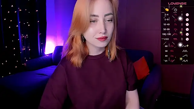 Snapshot of deboramoore chatting on 05-17-26, 06:13 deboramoore online show from 05-17-26, 06:13