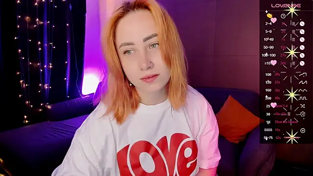Snapshot of deboramoore chatting on 04-29-26, 02:16 deboramoore online show from 04-29-26, 02:16