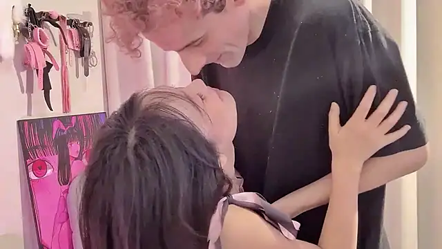 19cmfuck18girl online show from 01-17-26, 04:21