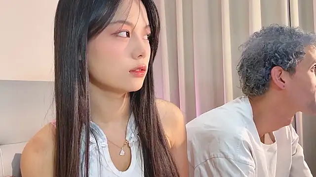 19cmfuck18girl online show from 10-27-25, 03:13