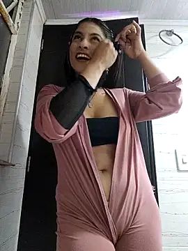 Fox Roxxan online show from 04-12-26, 03:10