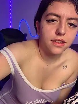 Snapshot of antonelaXantonysex chatting on 10-04-25, 06:09 antonelaXantonysex online show from 10-04-25, 06:09