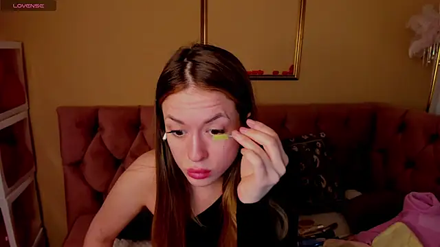 StacyWells online show from 02-25-26, 01:28