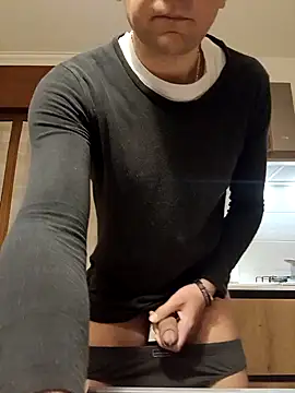 Alessio1987 online show from 03-29-26, 04:03