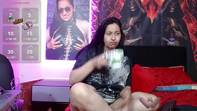 Snapshot of holydeath_1 chatting on 07-27-26, 08:16 holydeath 1 online show from 07-27-26, 08:16