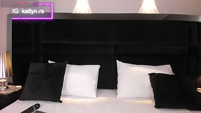 KatlynRous online show from 11-14-25, 05:27