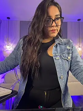 KatlynRous online show from 06-20-26, 07:08