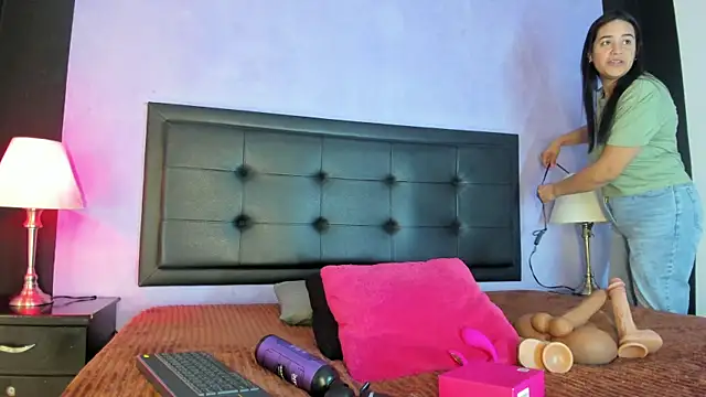 GreciaFox1 online show from 03-28-26, 12:17