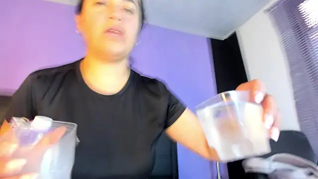 GreciaFox1 online show from 07-09-26, 02:27